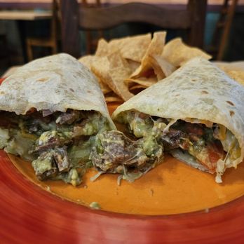 Dos Coyotes Border Cafe - Mexican Near Me - Elk Grove, California