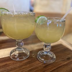 El Loro Eagan - Margaritas!