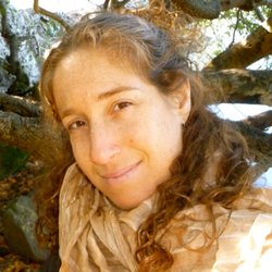 Sara Nicoletti,  LMFT -   East Bay Therapy