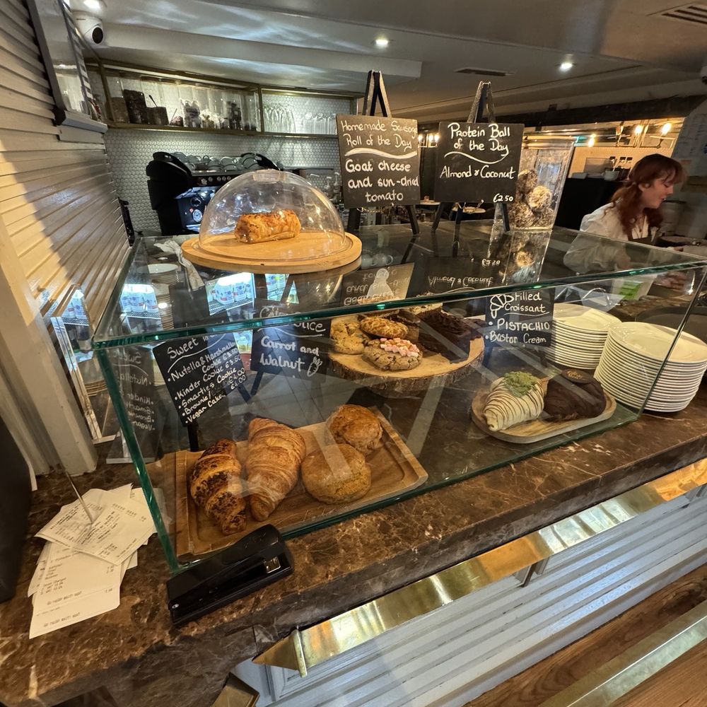 Cafe Du Parc - Cafes Near Me - Killarney, Kentucky