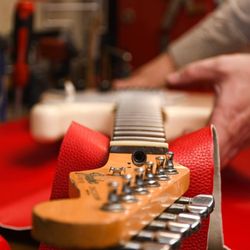 R Guitars