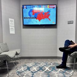 Aesthetic Center for Plastic Surgery - ACPS - Surgery waiting area