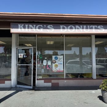 King's Donuts - Outside - Donuts Near Me - Concord, California King's Donuts - Outside - Donuts Near Me - Concord, California