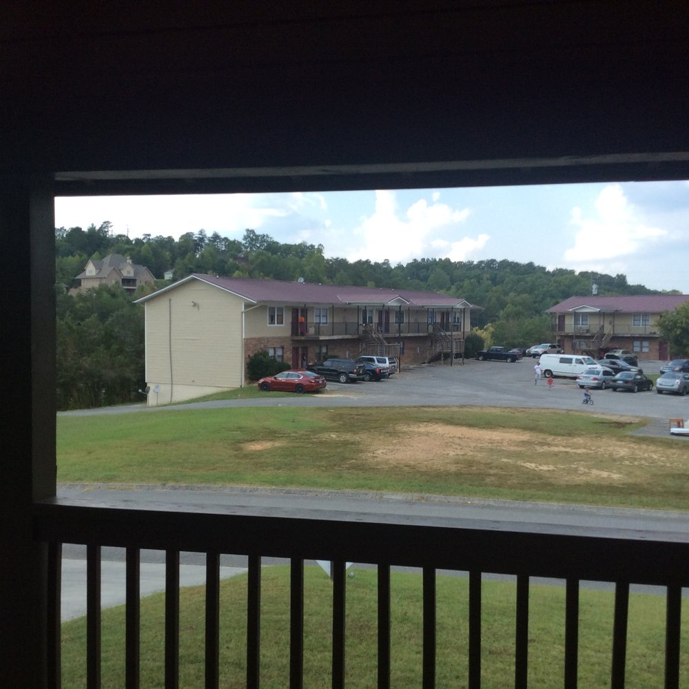 Auntie Belham's Cabin Rentals - Front porch view! - Vacation Rentals Near Me - Pigeon Forge, Tennessee