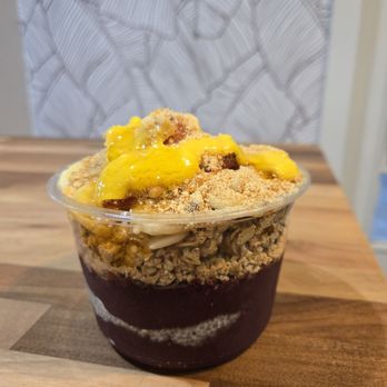 Island Vibes Cafe - Island vibes bowl - Breakfast & Brunch Near Me - Lahaina, Hawaii
