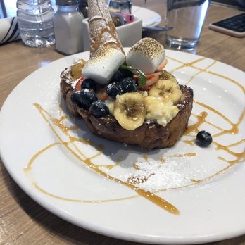 Hash Kitchen - Breakfast & Brunch Near Me - Chandler, Arizona