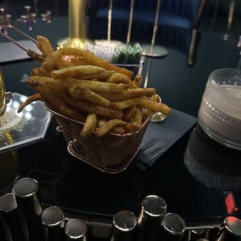 Chérie Cafe & Lounge - Masala fries - Hookah Bars Near Me - Sterling, Virginia