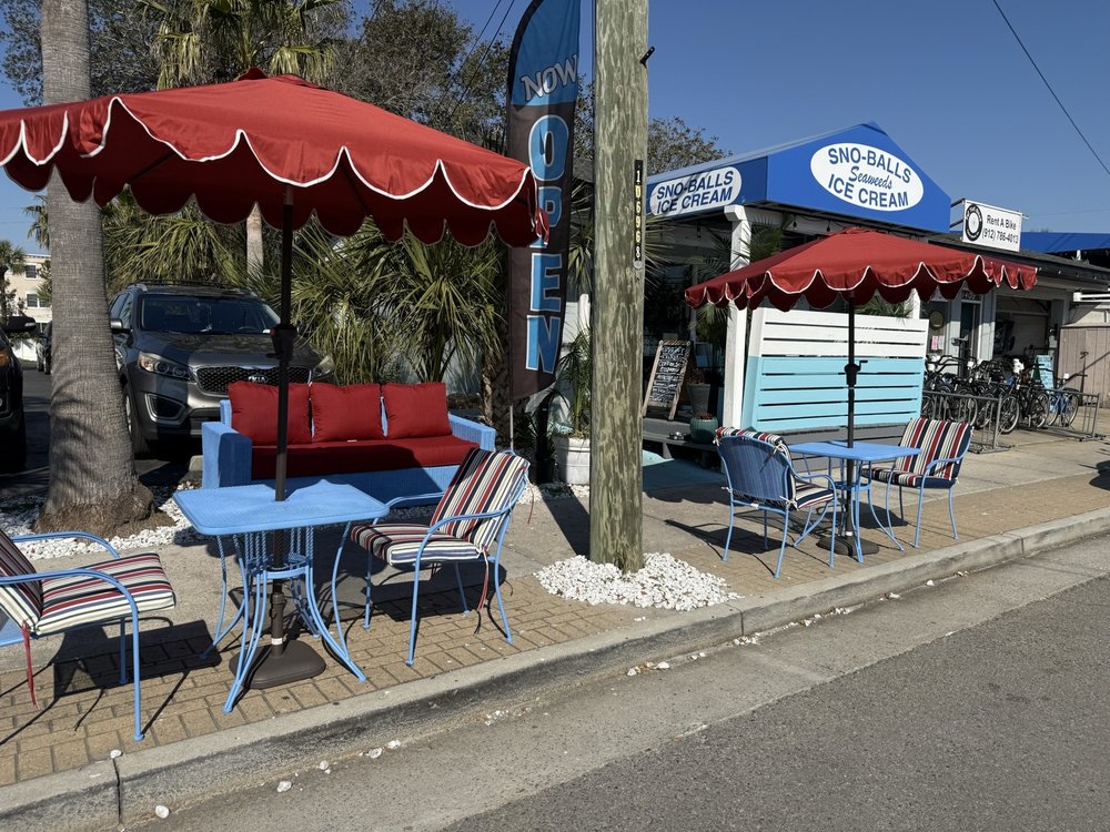 Seaweed's Sno-Balls & Ice Cream Image