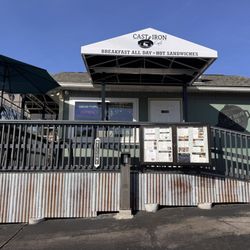 Cast Iron Cafe - Front with drive thru