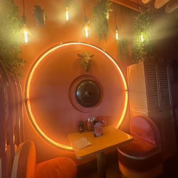 Tran An - Interior - Vietnamese Near Me - Miami, Florida Tran An - Interior - Vietnamese Near Me - Miami, Florida