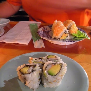 Katana - sushi plate portion size - Sushi Bars Near Me - Miami Beach, Florida