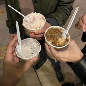 Amy's Ice Creams - Ice Cream & Frozen Yogurt Near Me - Austin, Texas Amy's Ice Creams - Ice Cream & Frozen Yogurt Near Me - Austin, Texas