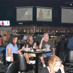Chasers Liquor Store & Bar