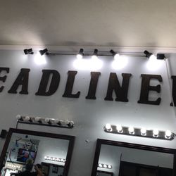 Headliners Barbershop