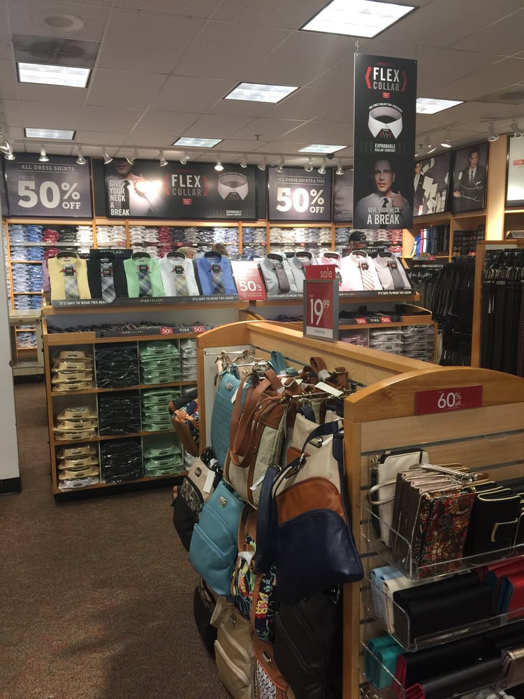 VAN HEUSEN FACTORY STORE Updated October 2024 1500 SE E Devils Lake