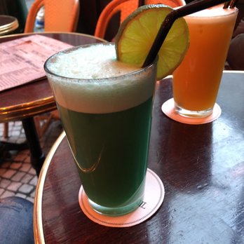 Café Montorgueil - Swimming pool cocktail - French Near Me - Paris, 75 Café Montorgueil - Swimming pool cocktail - French Near Me - Paris, 75