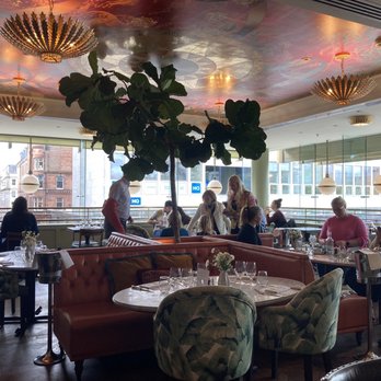 The Ivy On The Square Edinburgh - Bars Near Me - Edinburgh, EDH The Ivy On The Square Edinburgh - Bars Near Me - Edinburgh, EDH