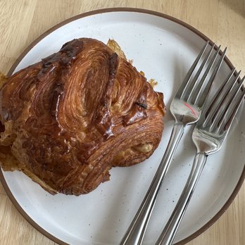 AM Craft - Ham and cheese croissant - Coffee & Tea Near Me - San Jose, California AM Craft - Ham and cheese croissant - Coffee & Tea Near Me - San Jose, California