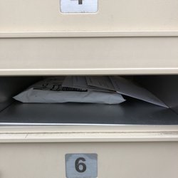 US Post Office - Contents exposed I-5