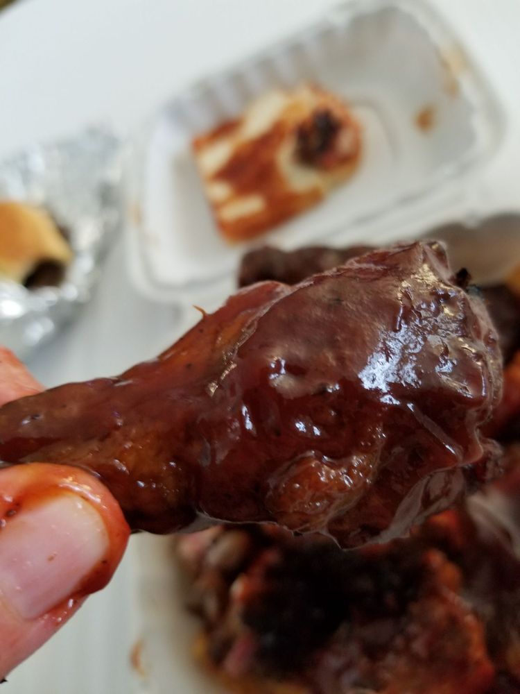 HECKY’S BARBECUE 159 Photos & 373 Reviews Barbeque 1902 Green Bay Rd, Evanston, IL