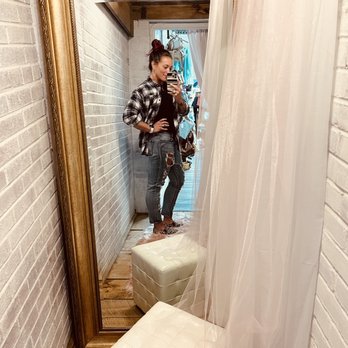 The Shoppe on Broad - Love this dressing room! - Accessories Near Me - Montoursville, Pennsylvania