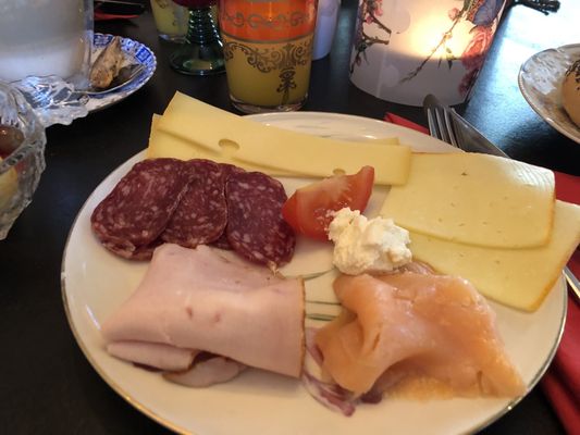 Daisys Tearoom and Garden by null