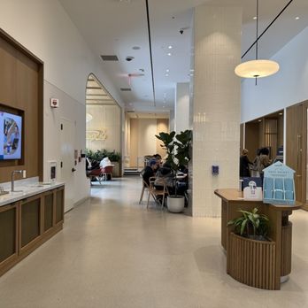 Capital One Café - Walkway - Coffee & Tea Near Me - New York, New York Capital One Café - Walkway - Coffee & Tea Near Me - New York, New York