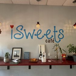 iSweets Cafe - Inside