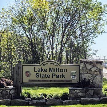 Lake Milton State Park - Signage at Lake Milton State Park - Parks Near Me - Lake Milton, Ohio Lake Milton State Park - Signage at Lake Milton State Park - Parks Near Me - Lake Milton, Ohio