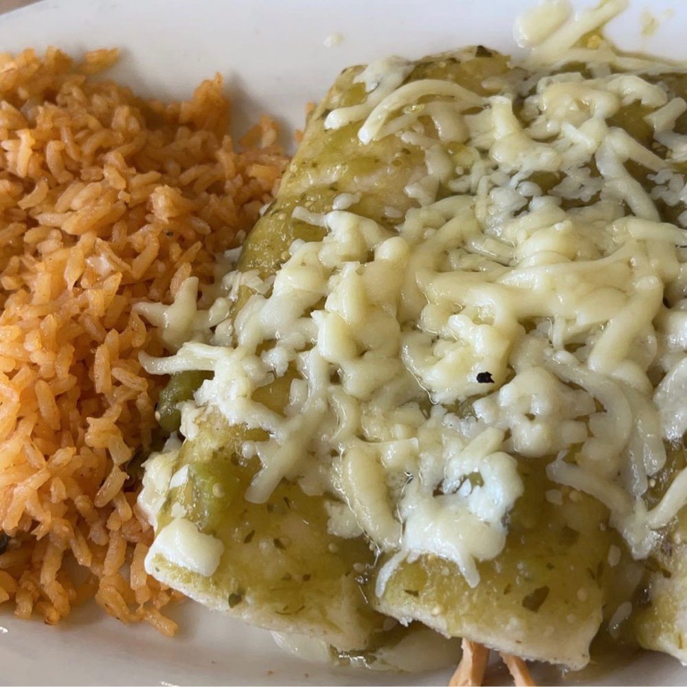 Los Amigos Mexican Grill - a plate of mexican food - Mexican Near Me - Pelahatchie, Mississippi Los Amigos Mexican Grill - a plate of mexican food - Mexican Near Me - Pelahatchie, Mississippi