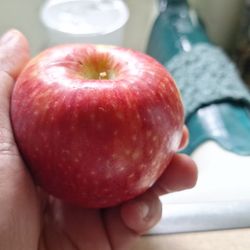 Sprouts Farmers Market - Lucy Rose apple from produce section