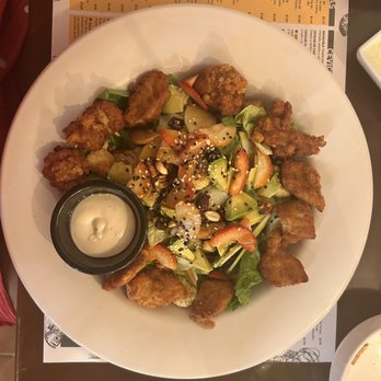 El Pargo y La Vaca - Ensalada Fresca - Mexican Near Me - Mazatlán, SIN