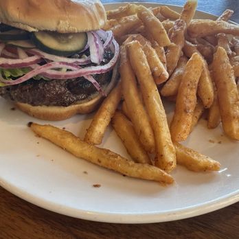 Verrado Grille - Grille Burger - American Near Me - Buckeye, Arizona Verrado Grille - Grille Burger - American Near Me - Buckeye, Arizona