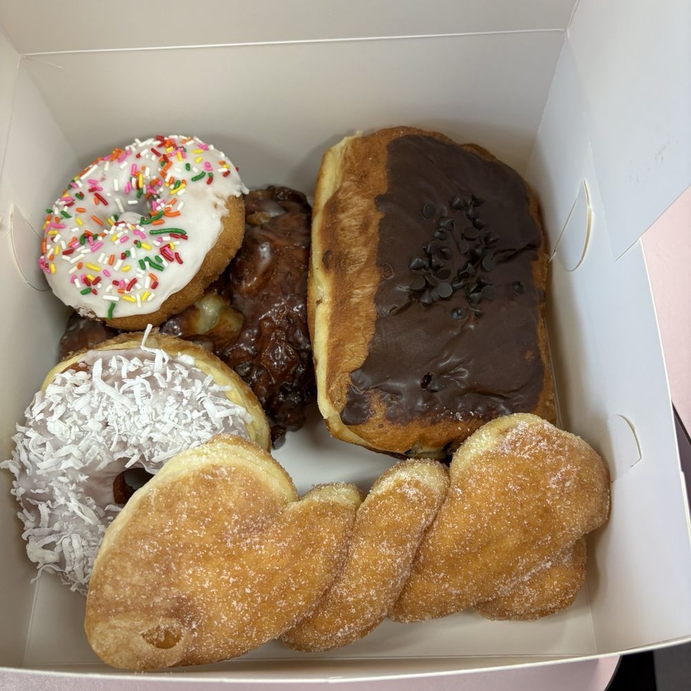 Christy's Donuts - Apple fritter chocolate bear claw sugar twist coconut raised sprinkle cake - Donuts Near Me - Upland, California