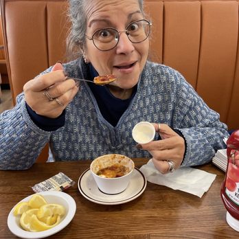 Longmeadow Diner - Back again and wifey is having chili and it is delish. I am doing breakfast. Yummy. - Burgers Near Me - Hagerstown, Maryland