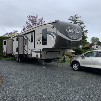 Oceanside - Spacious 50a lots - Campgrounds Near Me - Saanichton, British Columbia Oceanside - Spacious 50a lots - Campgrounds Near Me - Saanichton, British Columbia