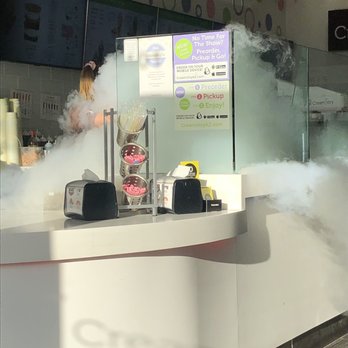 Creamistry - Nitrogen at work - Ice Cream & Frozen Yogurt Near Me - Gilbert, Arizona