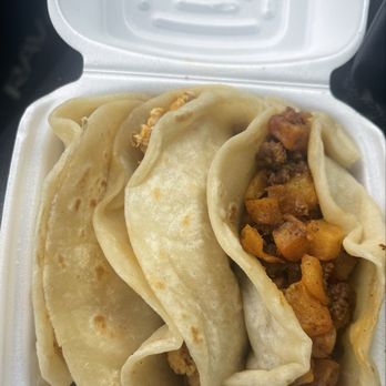 Lulu’s Tacos - 3 tacos - Tacos Near Me - White Settlement, Texas Lulu’s Tacos - 3 tacos - Tacos Near Me - White Settlement, Texas