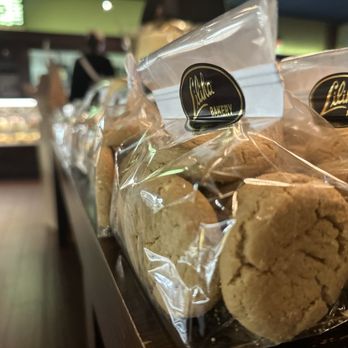 Liliha Bakery - Bakeries Near Me - Honolulu, Hawaii Liliha Bakery - Bakeries Near Me - Honolulu, Hawaii