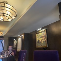 Bon Vivant
