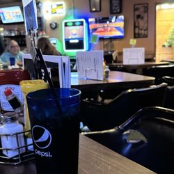 Bailey's Pub and Grub - Interior.