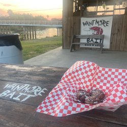 Want More Bait Bar and Grill