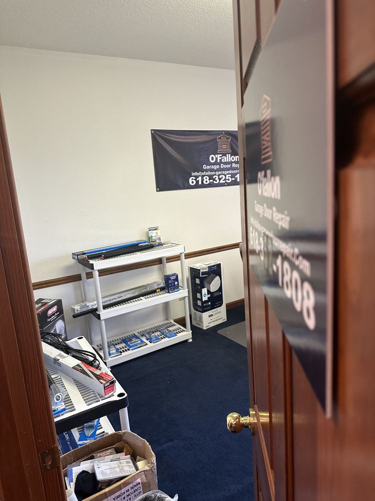 O’Fallon Garage Door Repair - Garage Door Contractor in O'Fallon, IL