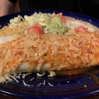 Aztecas Restaurant & Cantina - Chicken burrito - Mexican Near Me - Mobile, Alabama Aztecas Restaurant & Cantina - Chicken burrito - Mexican Near Me - Mobile, Alabama