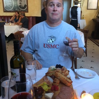 Vincent Chiccos - Italian Near Me - Charleston, South Carolina Vincent Chiccos - Italian Near Me - Charleston, South Carolina