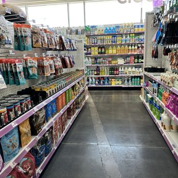 pOpshelf - Party Supplies Near Me - O'Fallon, Missouri