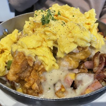 Buttermilk - Chicken Fried Chicken Skillet - Coffee & Tea Near Me - Naperville, Illinois