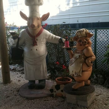 The Stuffed Pig - Breakfast & Brunch Near Me - Marathon, Florida