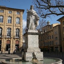 Le Cours Mirabeau - Cours Mirabeau