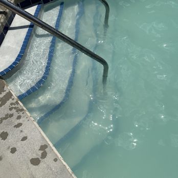 Sheraton Milwaukee Brookfield Hotel - No visibility to bottom of pool. Extremely cloudy - Hotels Near Me - Brookfield, Wisconsin Sheraton Milwaukee Brookfield Hotel - No visibility to bottom of pool. Extremely cloudy - Hotels Near Me - Brookfield, Wisconsin
